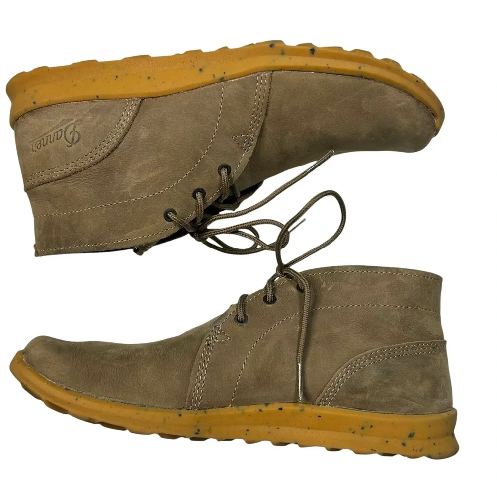 Danner Forest Chukka Boot Timberwolf Leather Women's Size 7